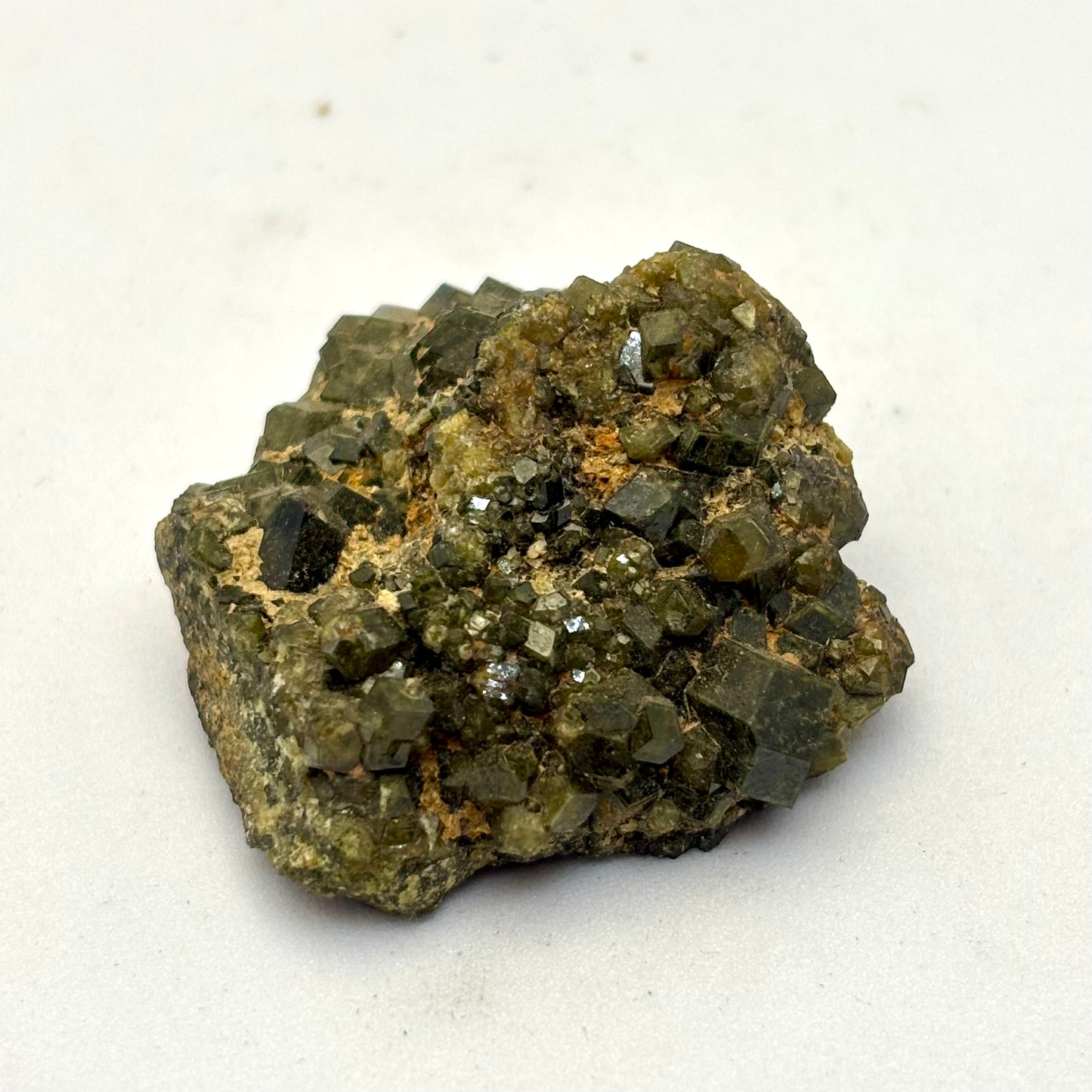 Grøn Granat / garnet klynge 3,5 cm | nr 3 Grøn Granat / garnet klynge 3,5 cm | nr 3
