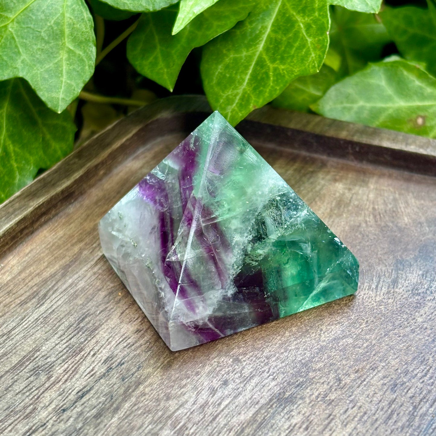 Pyramide, kinesisk regnbue fluorit - 4 cm | nr. 4 Pyramide, kinesisk regnbue fluorit - 4 cm | nr. 4