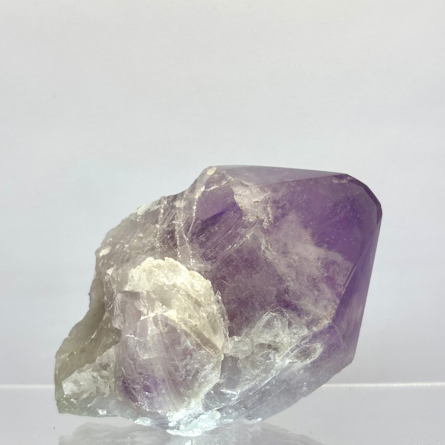 Jacaranda ametyst spids 9 cm - poleret top | nr. 2 Jacaranda ametyst spids 9 cm - poleret top | nr. 2