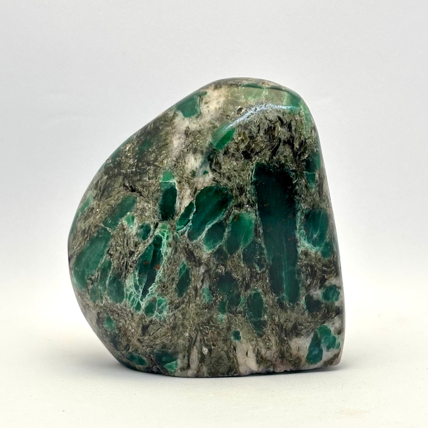 Chromium Mica freeform 6,5 cm Chromium Mica freeform 6,5 cm