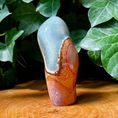 Polychrome jaspis figur - 12 cm