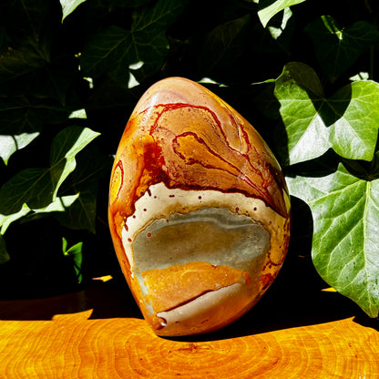 Polychrome jaspis figur - 15,5 cm | 1,8 kg