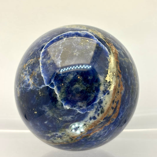 Billede af Blue planet - Sodalit kugle 8 cm + pyrit | nr. 2