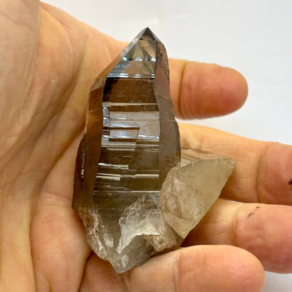 Røgkvarts lemurian spids naturlig 7 cm