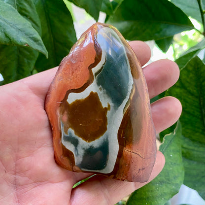 Polychrome jaspis - one side