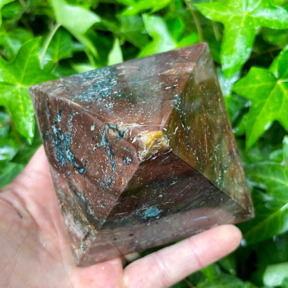 Ocean Jaspis pyramide 9,5 x 7,5 cm