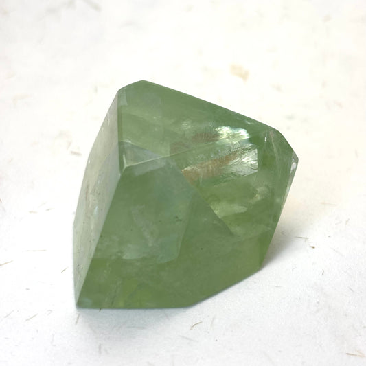 Billede af Facetteret Fluorit - 5,2 cm | nr. 9
