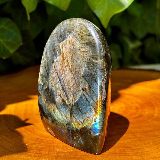 Billede af Labradorit skulptur 8 cm