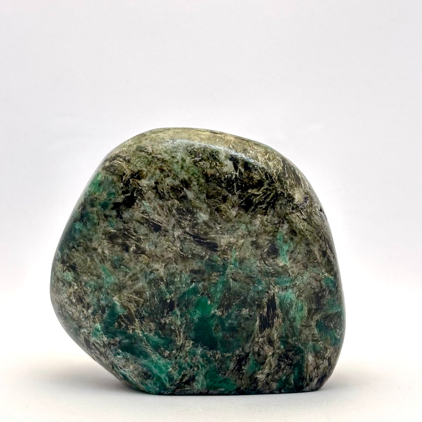 Chromium Mica freeform 6,5 cm Chromium Mica freeform 6,5 cm