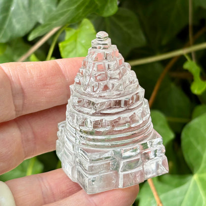 Shree Yantra | håndskåret Himalaya Bjergkrystal | mount meru | 6 cm
