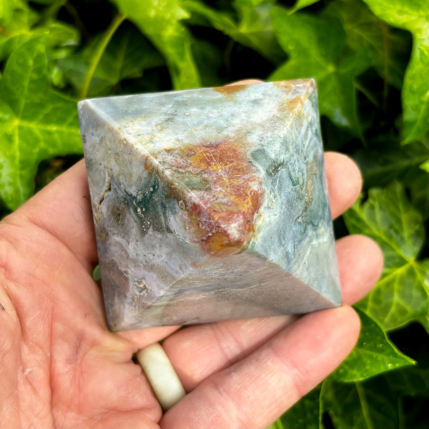 Ocean Jaspis pyramide 6,5 x 5,5 cm Ocean Jaspis pyramide 6,5 x 5,5 cm