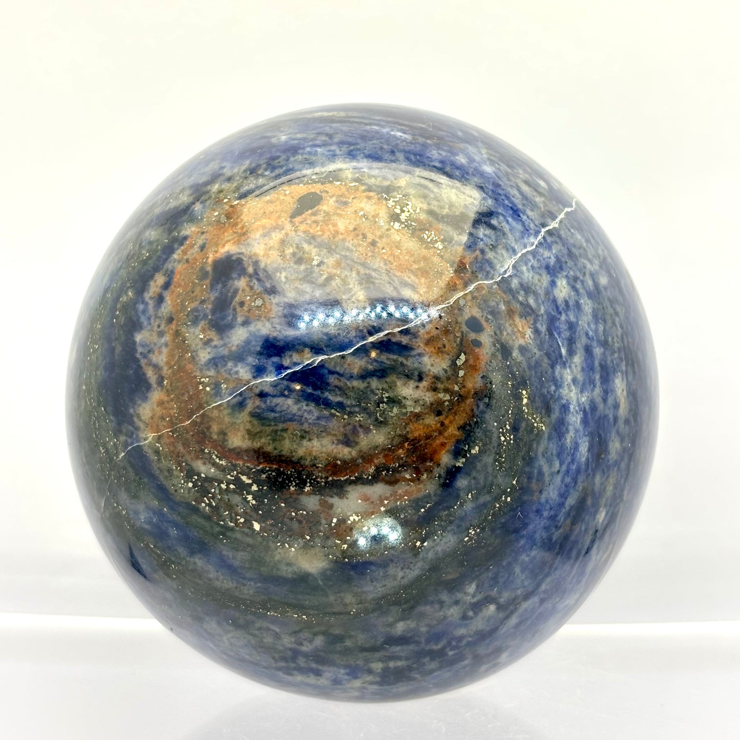 Blue planet - Sodalit kugle 8 cm + pyrit | nr. 3 Blue planet - Sodalit kugle 8 cm + pyrit | nr. 3
