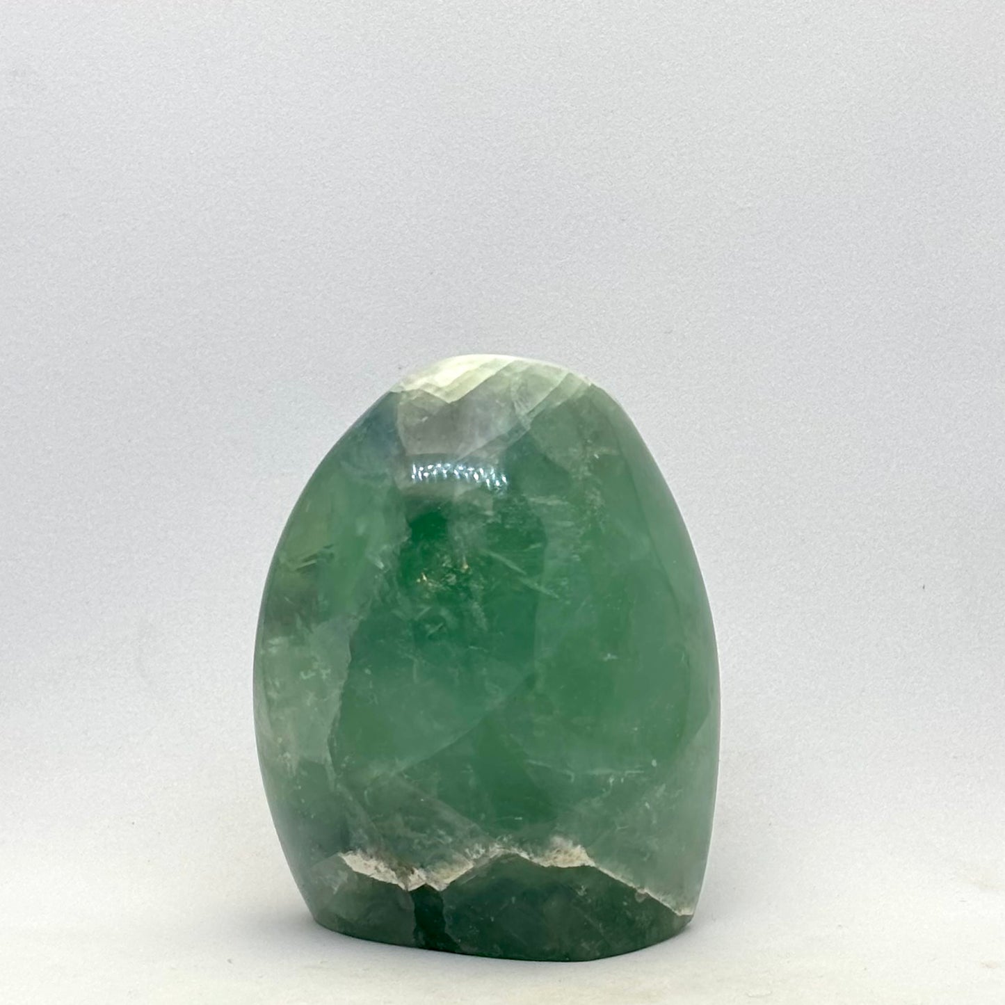 Grøn fluorit skulptur 6,8 cm | nr. 4 Grøn fluorit skulptur 6,8 cm | nr. 4