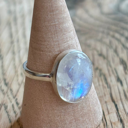 Moonstone fingerring -  Sølv og månesten | unika nr. 2