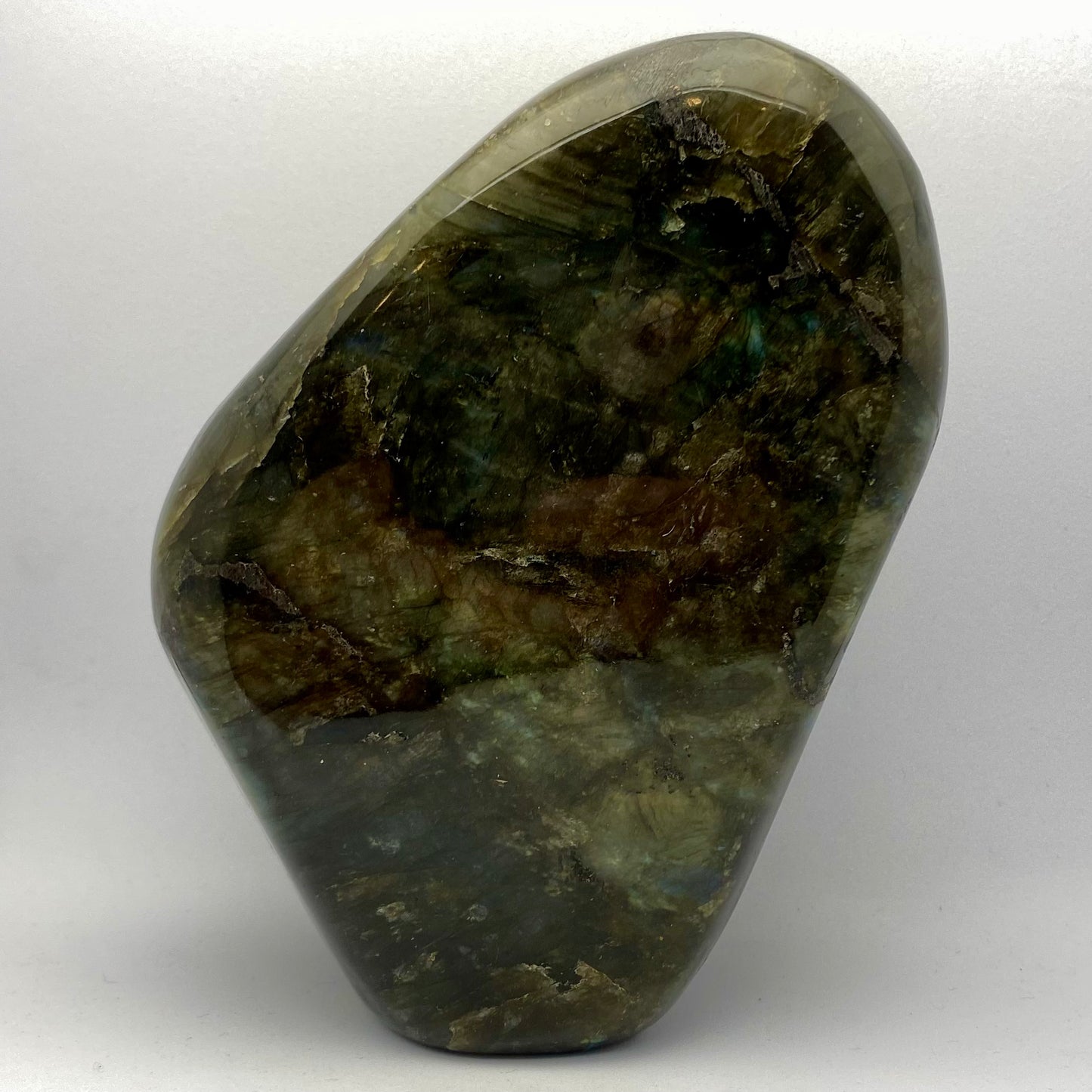 Labradorit / guld- og kobbertoner - 14 cm Labradorit / guld- og kobbertoner - 14 cm