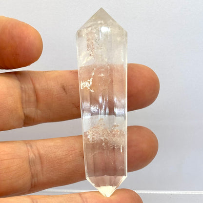 Vogel-cut Himalaya bjergkrystal | 12 facetter | 7,7 cm