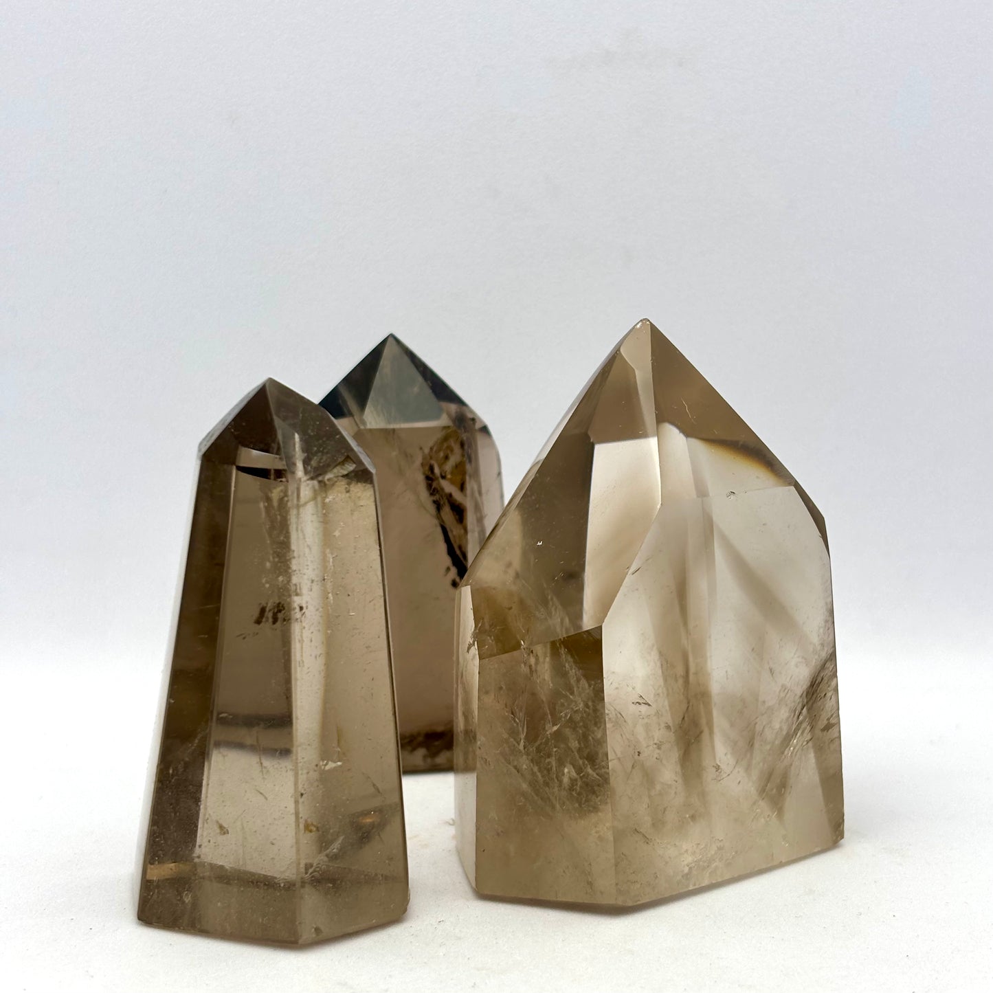 Røg kvarts trio super eksklusiv kvalitet | 5,8 - 6,4 cm Røg kvarts trio super eksklusiv kvalitet | 5,8 - 6,4 cm