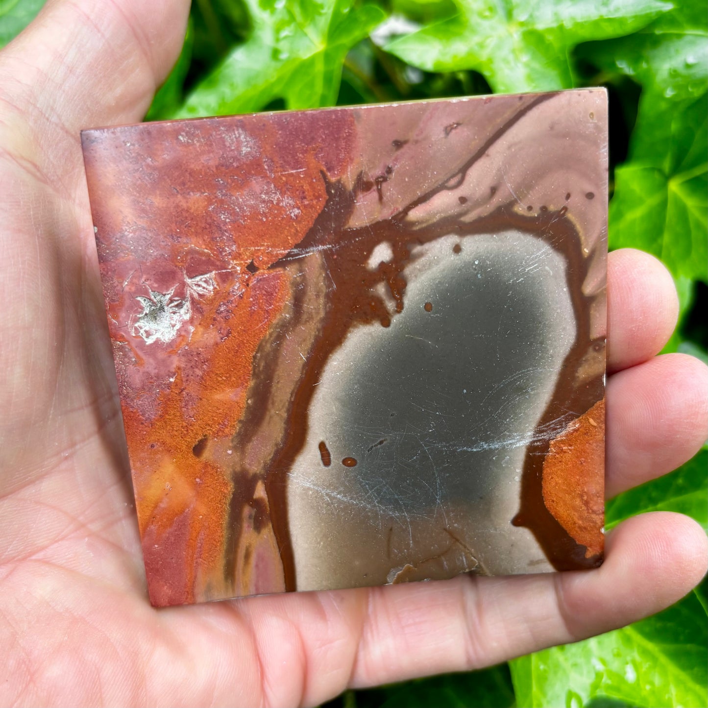 Polychrome Jaspis pyramide 7,5 x 5 cm Polychrome Jaspis pyramide 7,5 x 5 cm