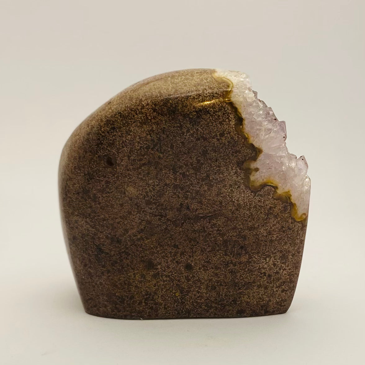 Poleret ametyst kvarts fra Zululand SA - 10 cm Poleret ametyst kvarts fra Zululand SA - 10 cm