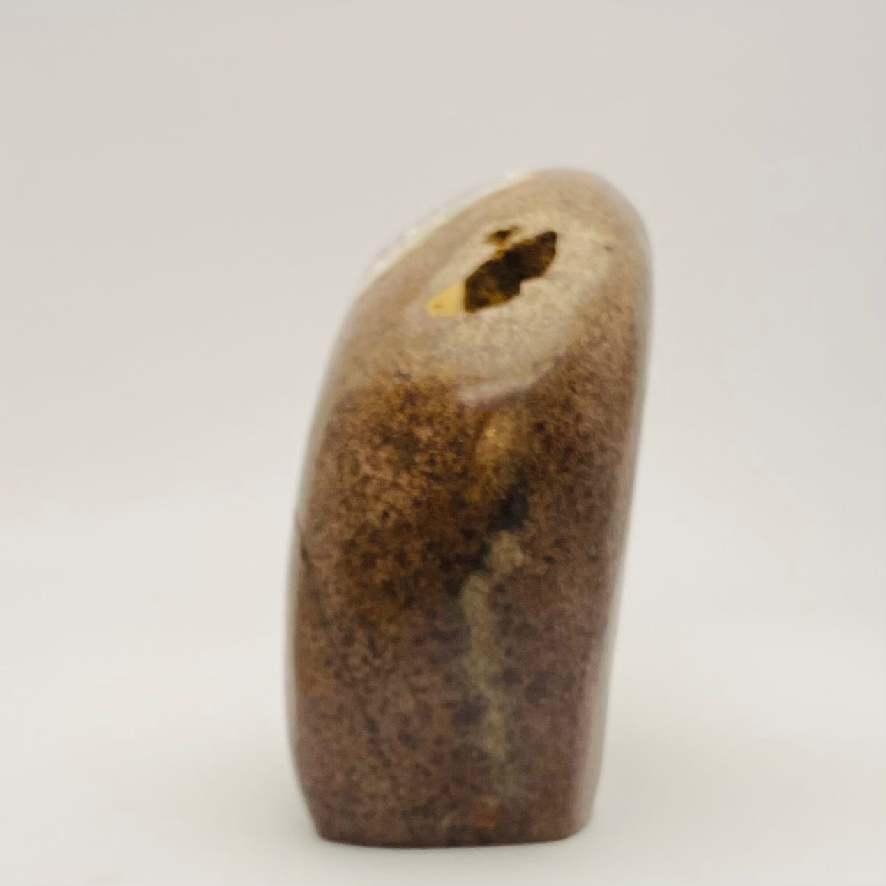 Poleret ametyst kvarts fra Zululand SA - 10 cm Poleret ametyst kvarts fra Zululand SA - 10 cm