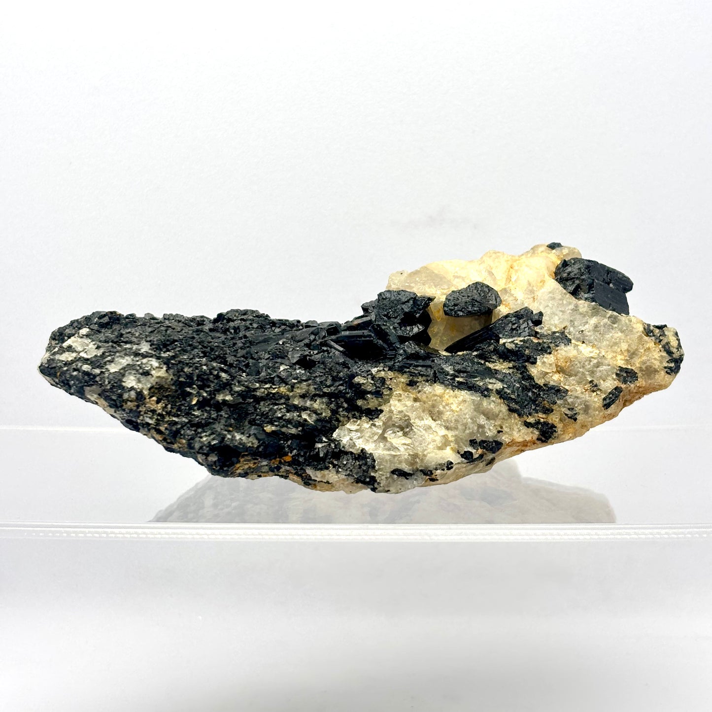Kvarts og Turmalin, Zimbabwe 11 cm | nr. 1 Kvarts og Turmalin, Zimbabwe 11 cm | nr. 1