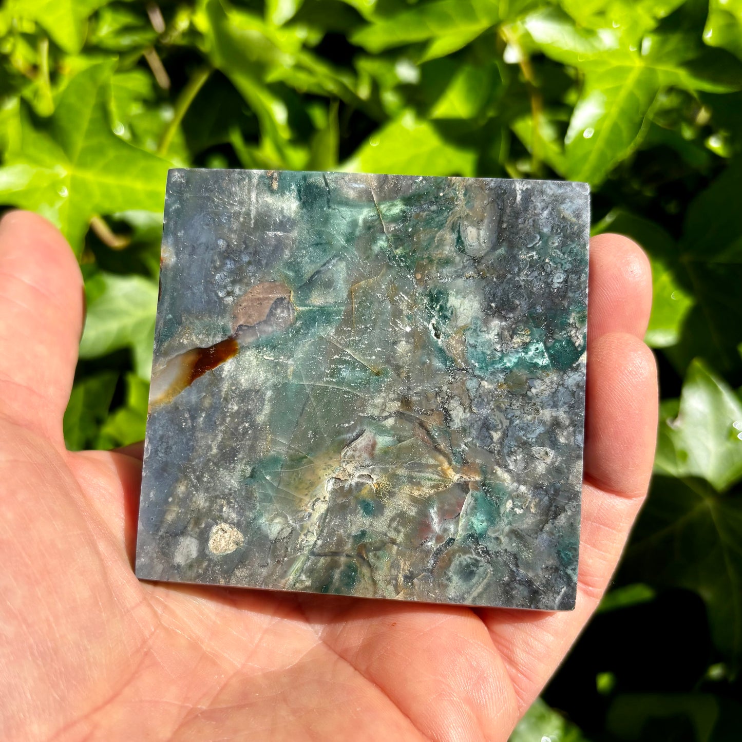 Ocean Jaspis pyramide 7,5 x 5,5 cm Ocean Jaspis pyramide 7,5 x 5,5 cm