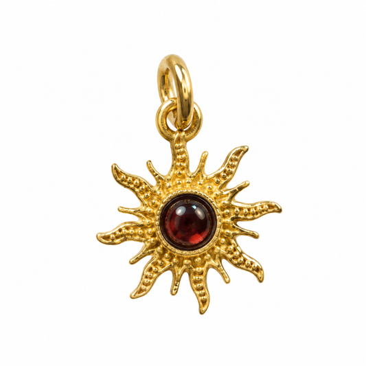 Billede af Garnet sunray charm – 18k forgyldt sølv vedhæng