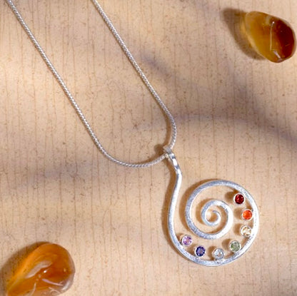 Kundalini spiral vedhæng | 925 Sterling Sølv, 7 krystaller