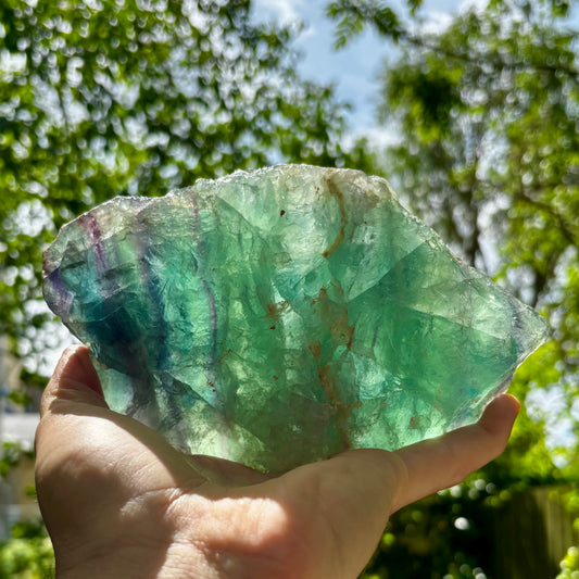 Billede af Regnbue fluorit bjerg - 19 cm