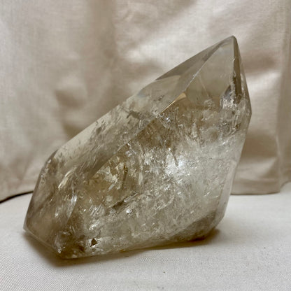 Bjergkrystal/ røgkvarts spids 10 cm