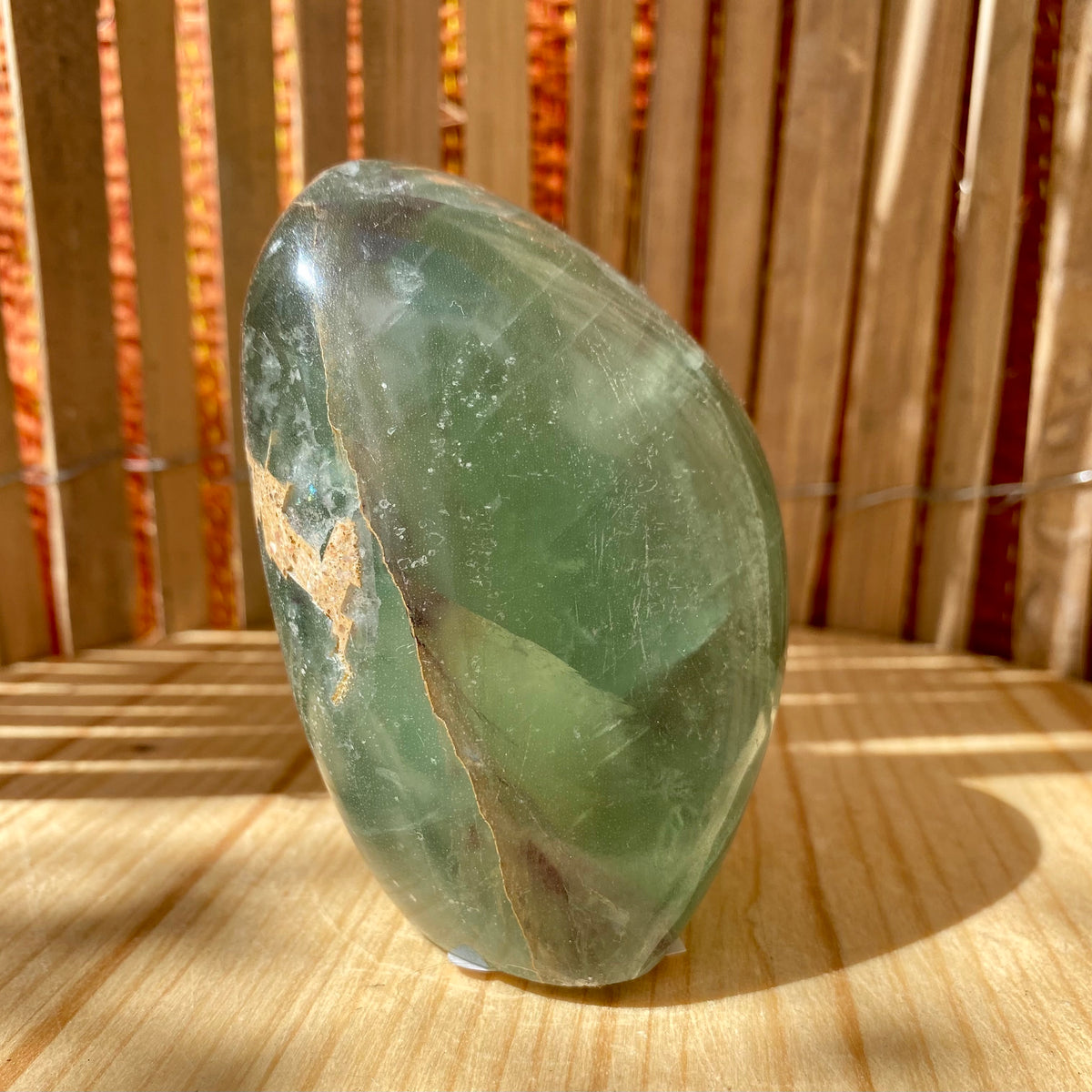 Grøn fluorit skulptur 8,5 cm Grøn fluorit skulptur 8,5 cm