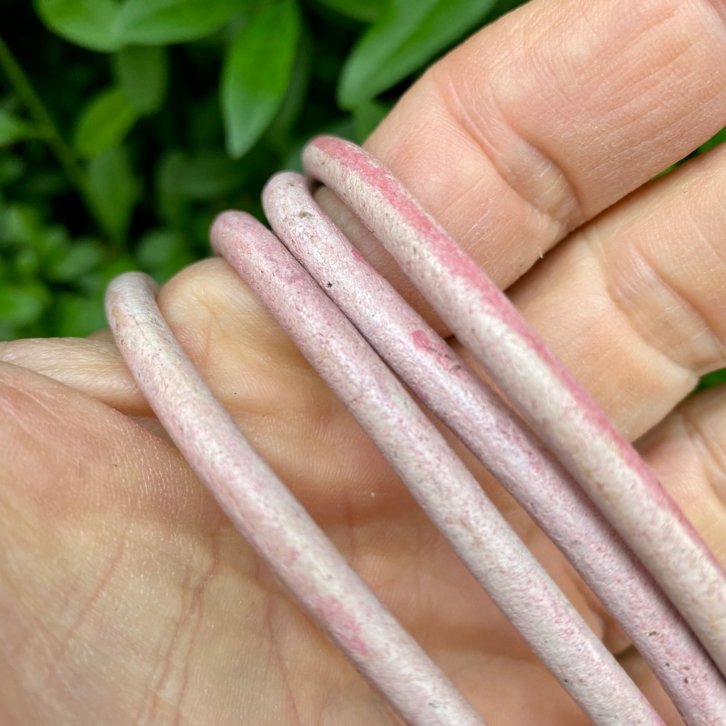 Rund Lædersnor vintage pink - 5 mm, lb.m. Rund Lædersnor vintage pink - 5 mm, lb.m.