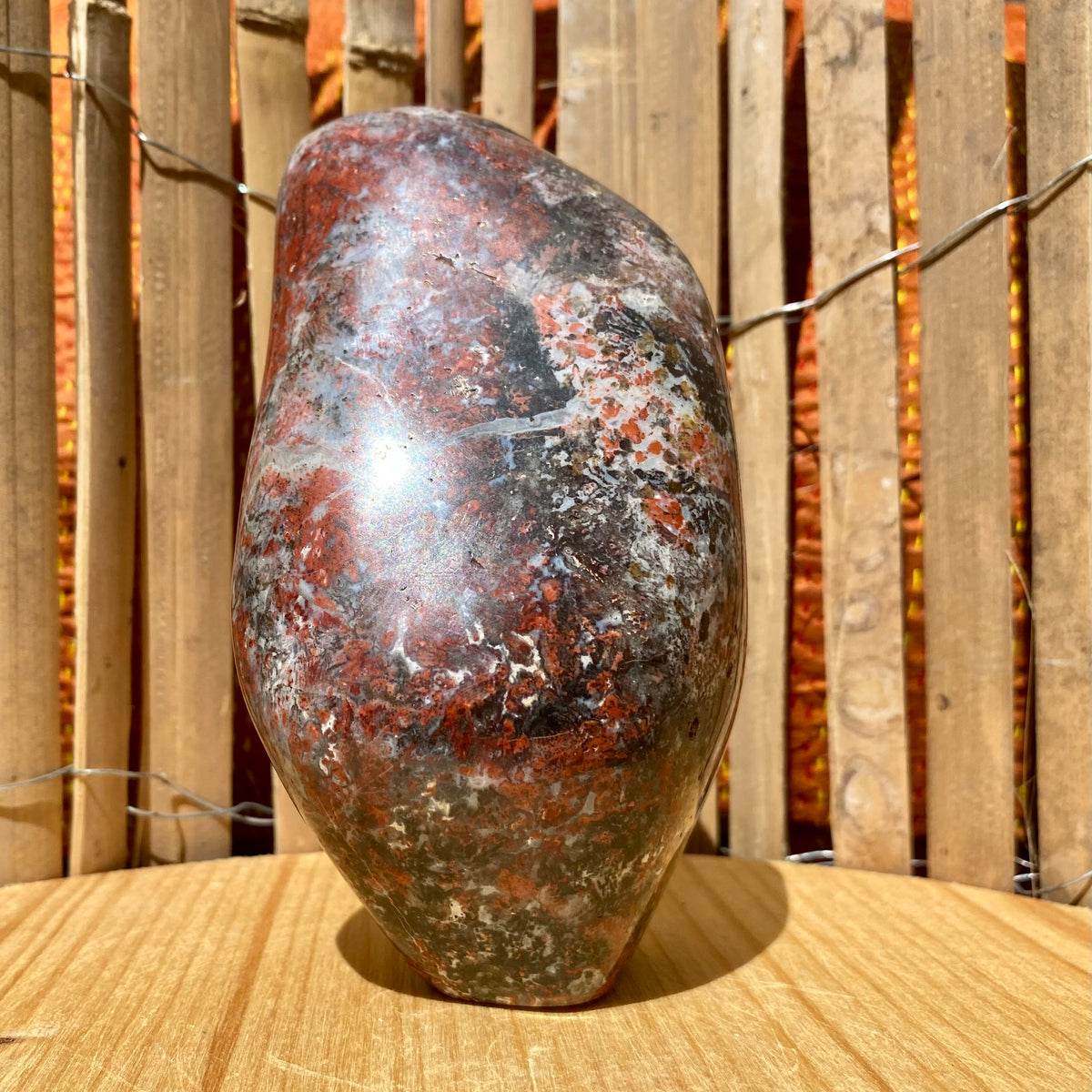 Bloodstone skulptur 14 cm Bloodstone skulptur 14 cm