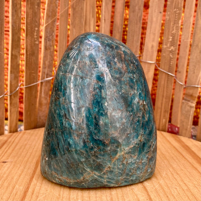 Apatit skulptur 10 cm