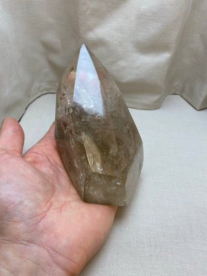 Bjergkrystal/ røgkvarts spids 10 cm