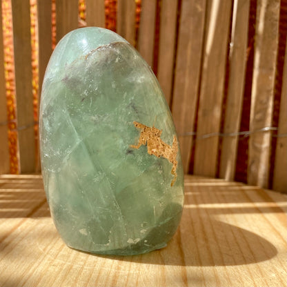 Grøn fluorit skulptur 8,5 cm
