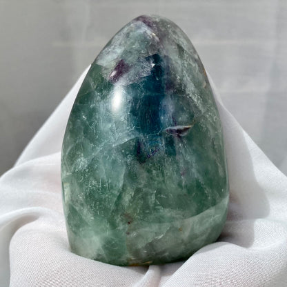 Grøn fluorit skulptur 10 cm